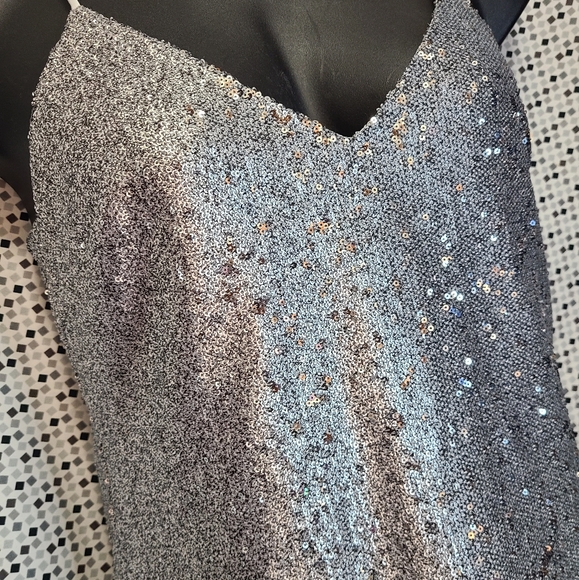 David Lerner Chrissy Sequin Cami Size M - Picture 3 of 6